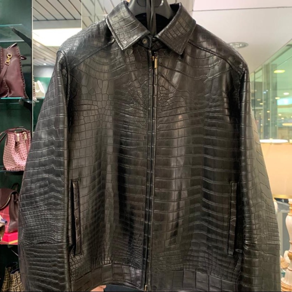 Very exclusive Brioni crocodile jacket bought in Paris Brioni boutique